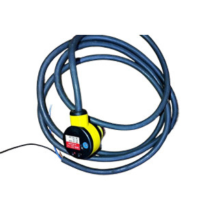 Diffuse Reflection Photoelectric Switch | Brand New |