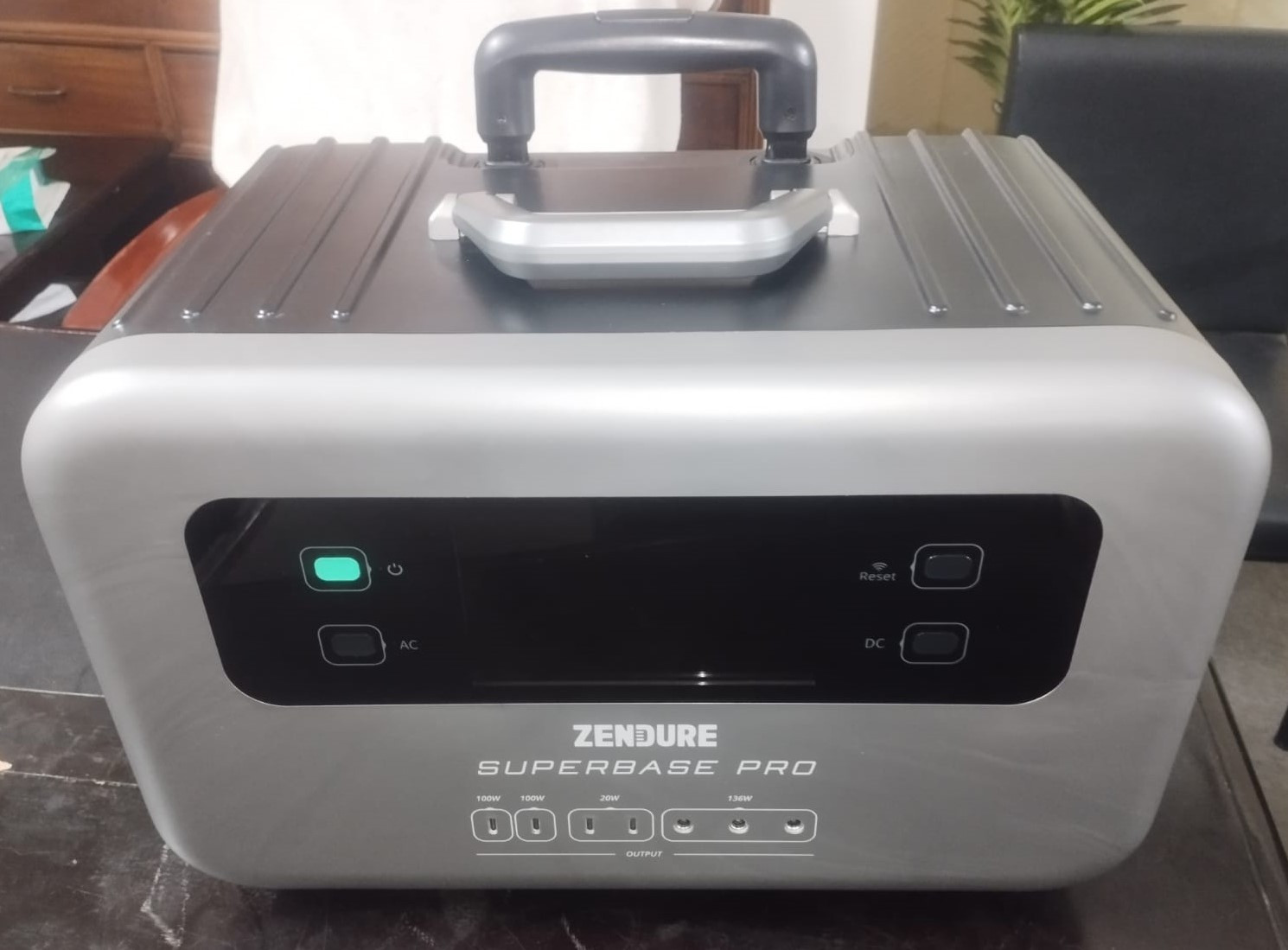 Zendure SuperBase Pro 1500 Portable Power Station ZDSBP1500, SFHAKC9KGV00075 | Brand New |