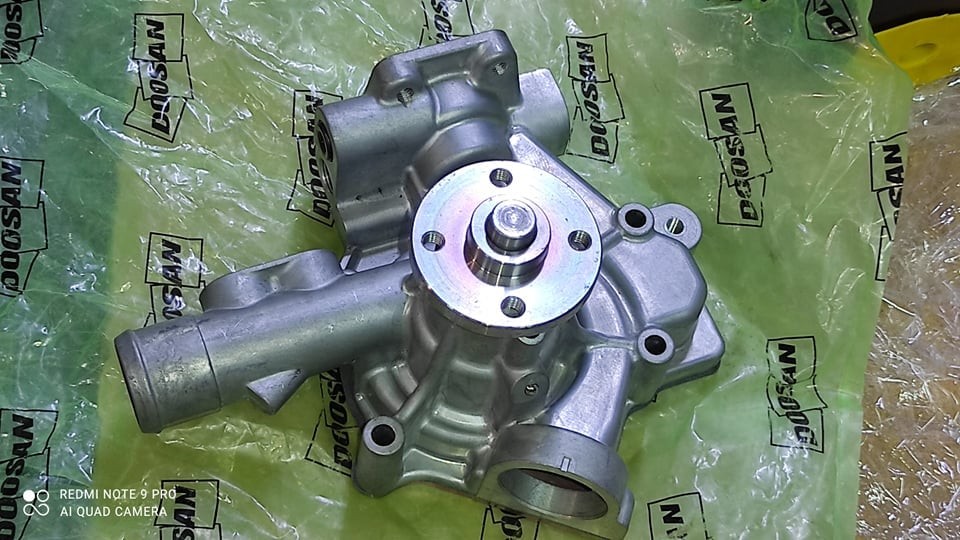 DOOSAN Water Pump A409532 | Brand New |