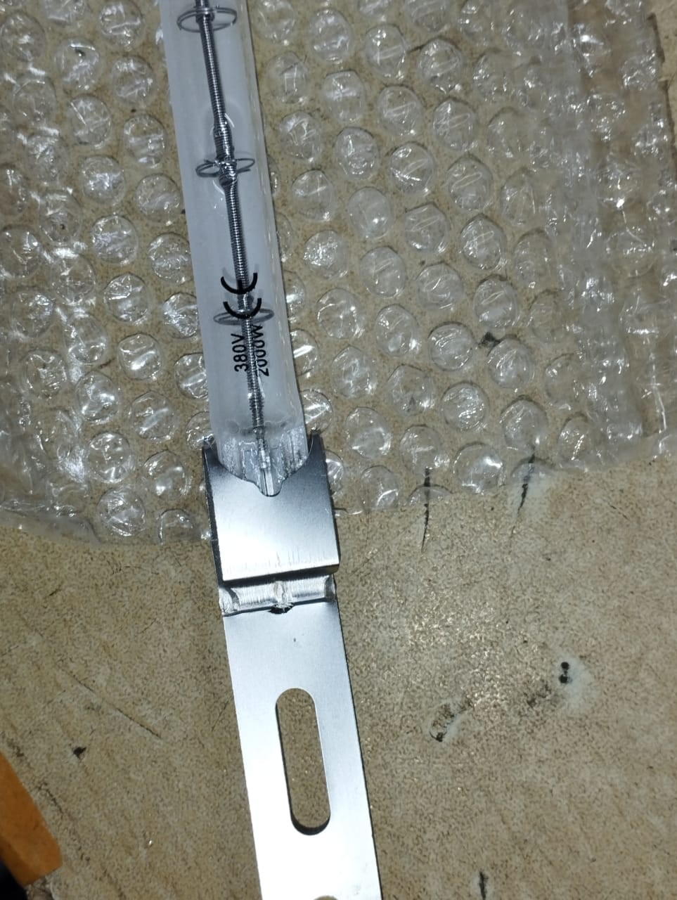 EYL Lamp 380V 2000W | Brand New |